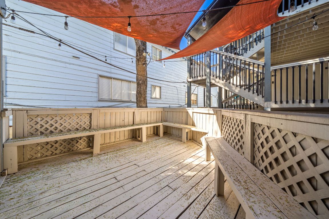 2410 Longview Street, Unit D202 Austin, TX 78705 - Photo 11 of 19