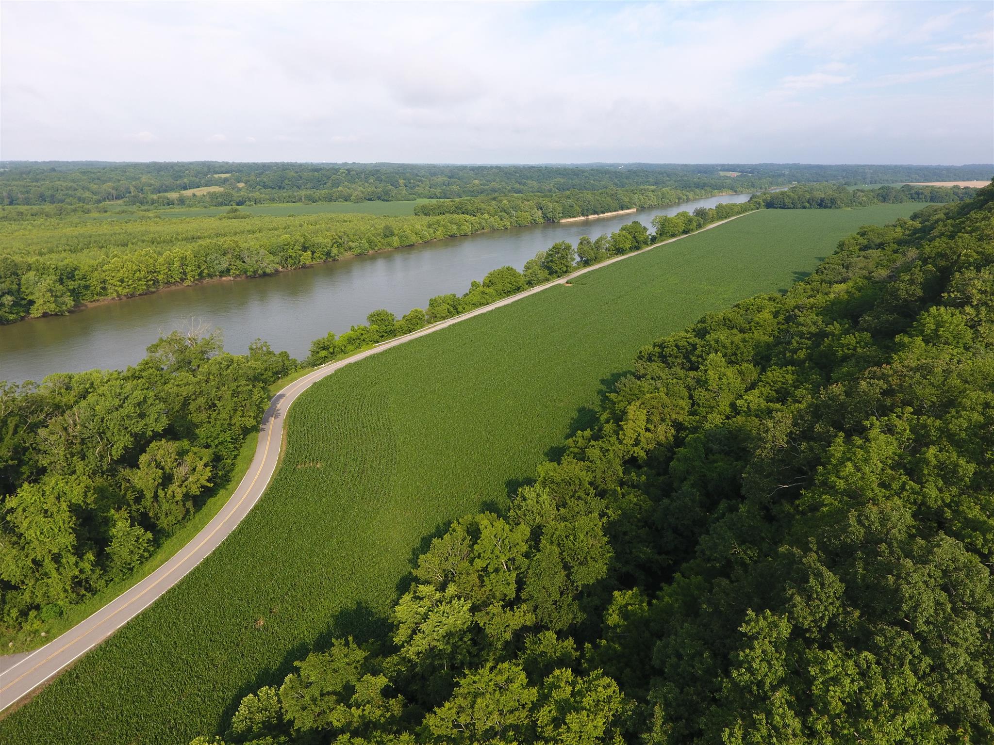 2651 Lock B Road North Clarksville, TN 37043 - Photo 3 of 5 Gallery Image 3