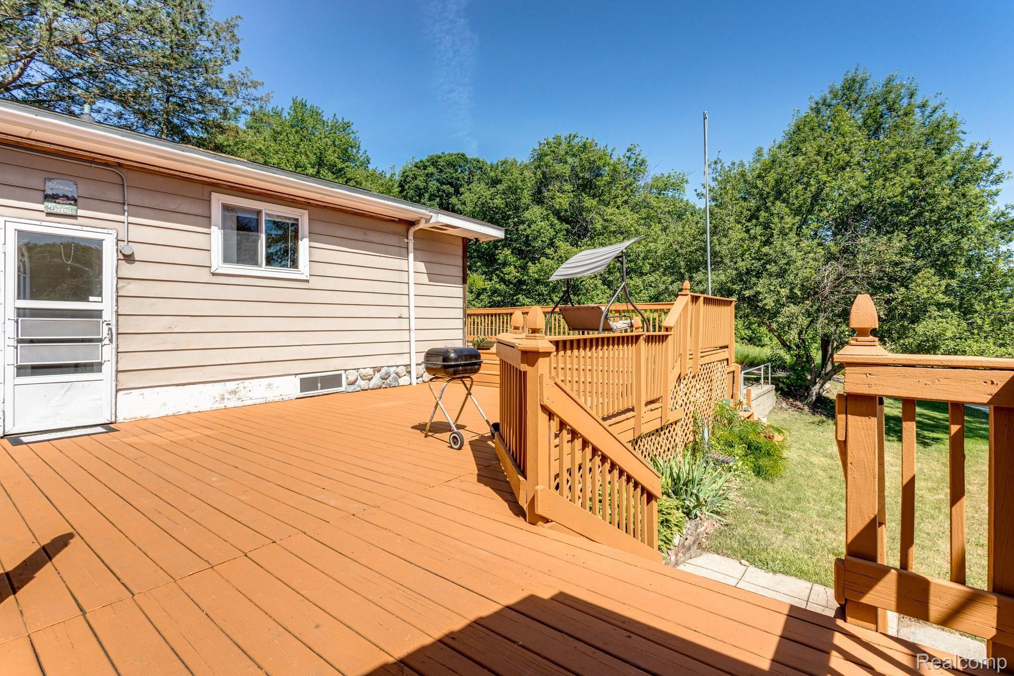 471 Wild Goose Lake Road Gregory, MI 48137 - Photo 7 of 50 471 Wild Goose Lake Road (15 of 50).jpg