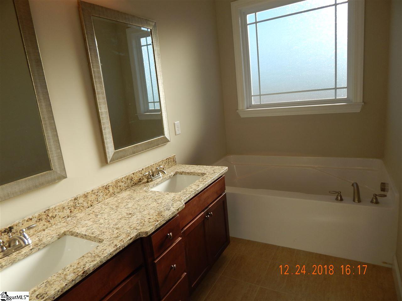 137 Cothran Road, Unit 7 Inman, SC 29349 - Photo 24 of 32