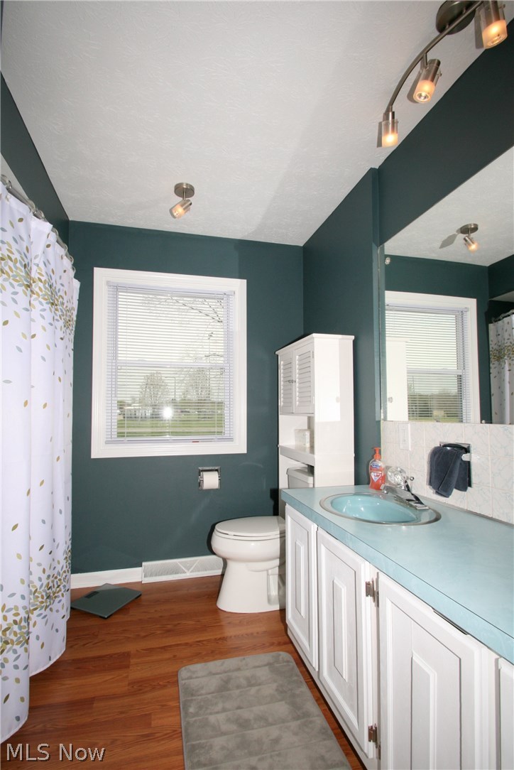 2284 Pickle Road Akron, OH 44312 - Photo 17 of 35