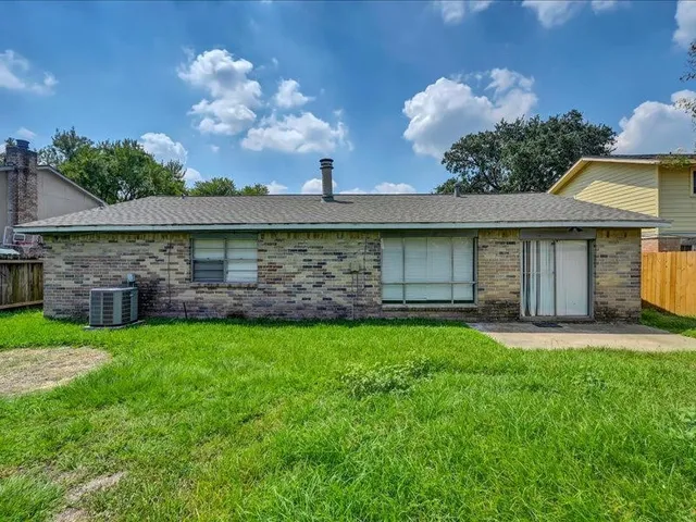 $1,700 | 8406 Daycoach Lane, Houston, TX 77064