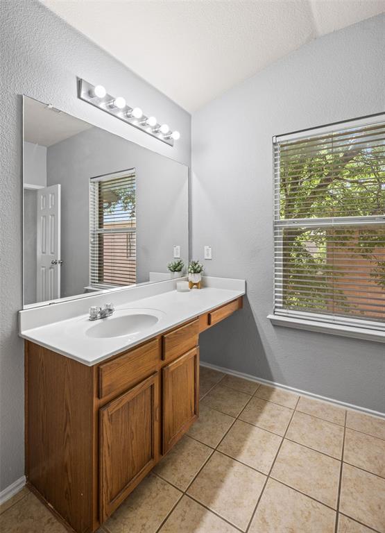 601 Amy Way Euless, TX 76039 - Photo 25 of 40