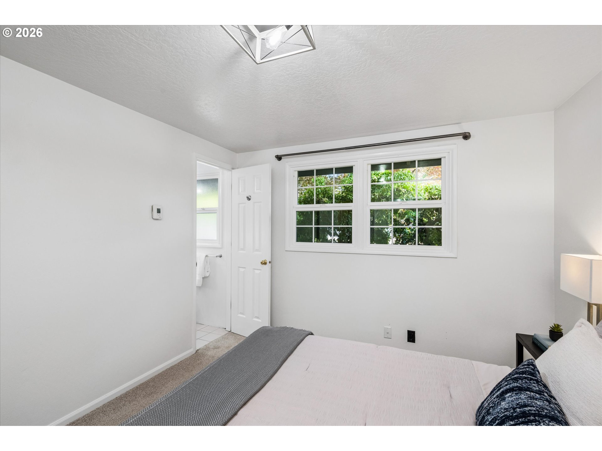 2230 Azure Street Eugene, OR 97401 - Photo 17 of 42 Bedroom, Primary