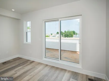 $695,000 | 303 Fountain Street, Philadelphia, PA 19128