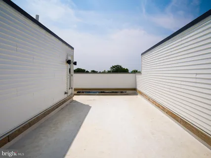 $695,000 | 303 Fountain Street, Philadelphia, PA 19128