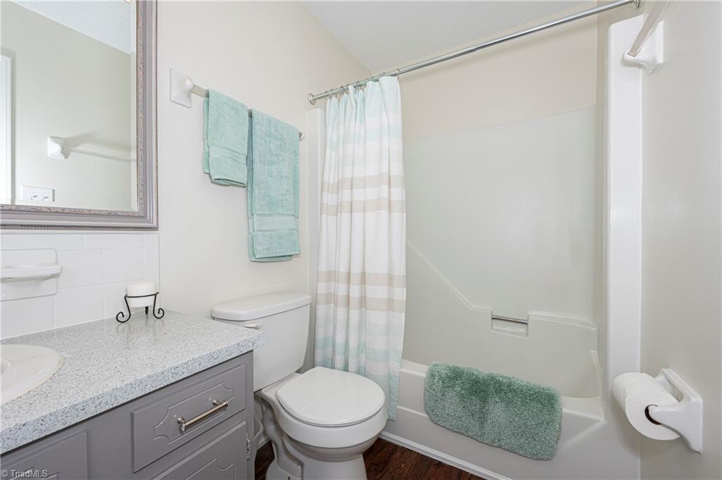 128 Westridge Road Advance, NC 27006 - Photo 20 of 30 Guest bathroom