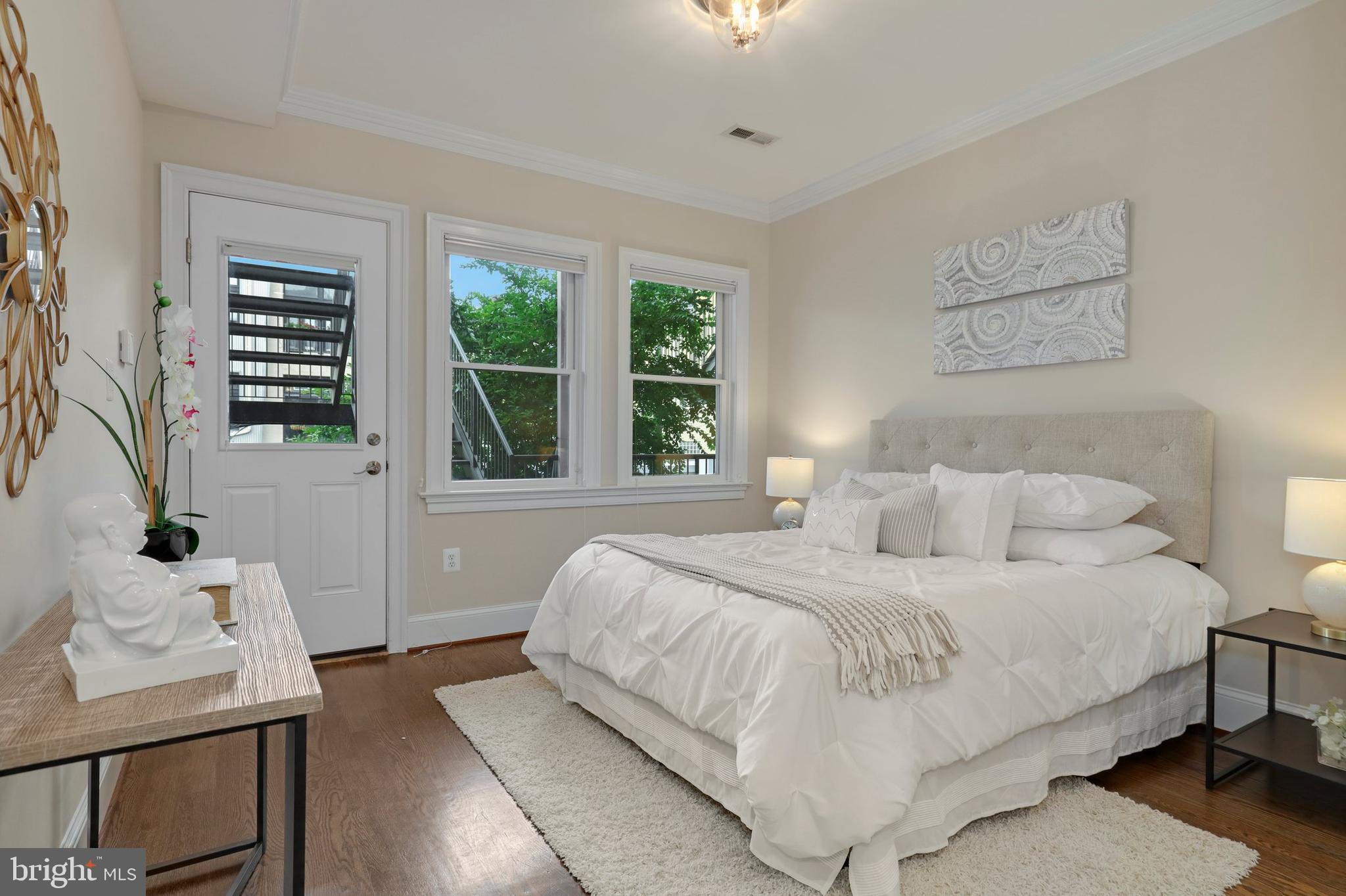 2446 Ontario Road Northwest, Unit 2 Washington, DC 20009 - Photo 24 of 32