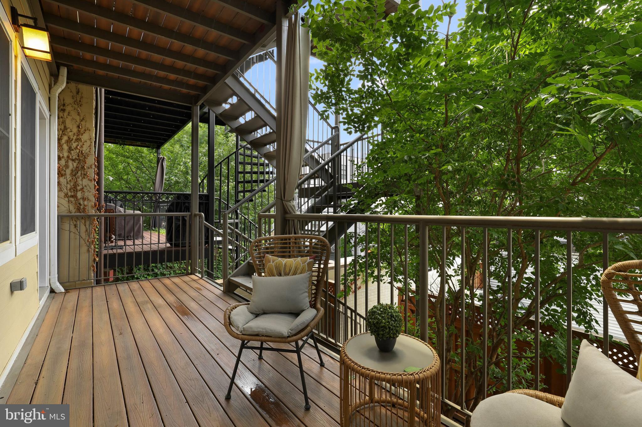 2446 Ontario Road Northwest, Unit 2 Washington, DC 20009 - Photo 30 of 32