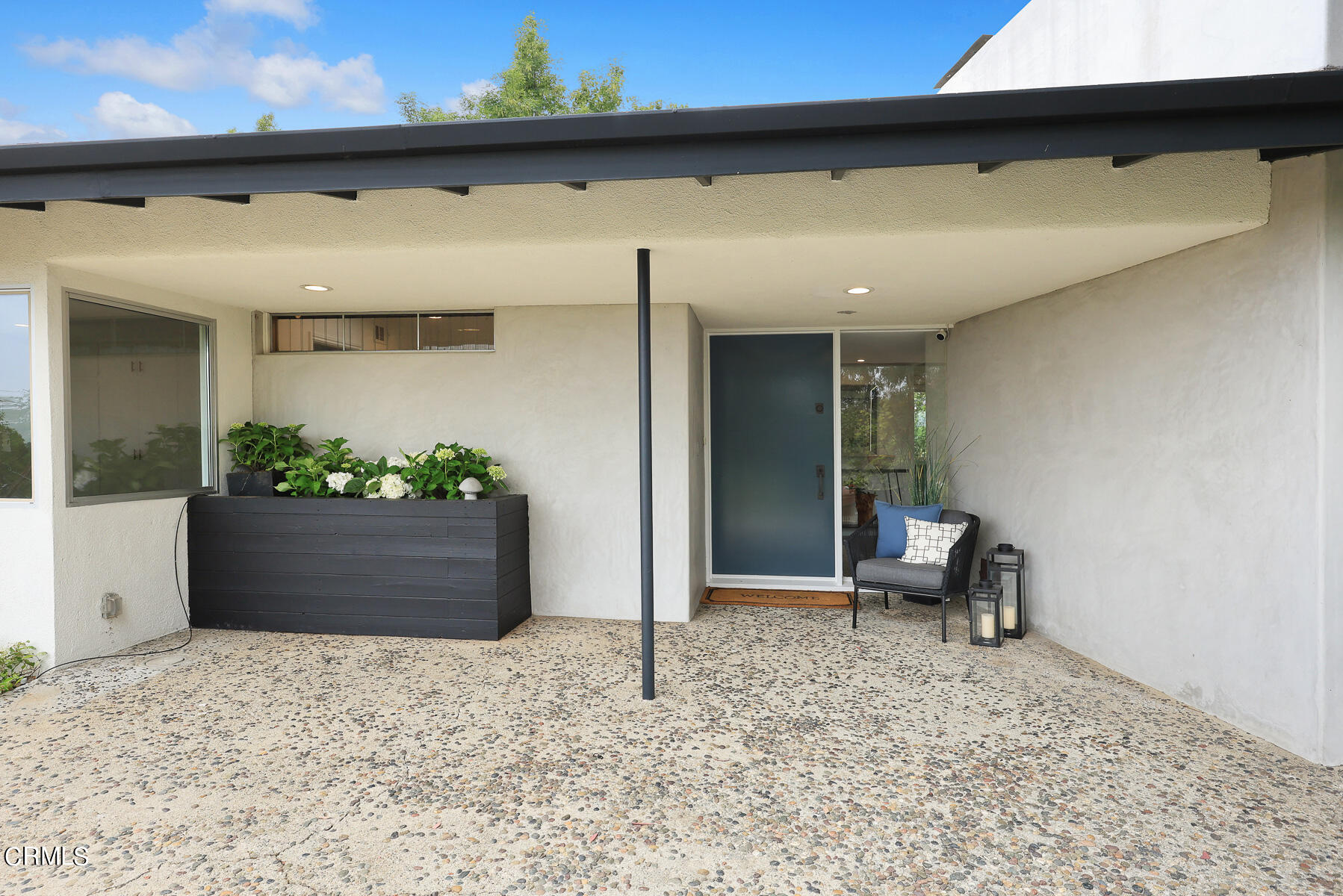 1770 Kaweah Drive Pasadena, CA 91105 - Photo 11 of 42 a view of outdoor space