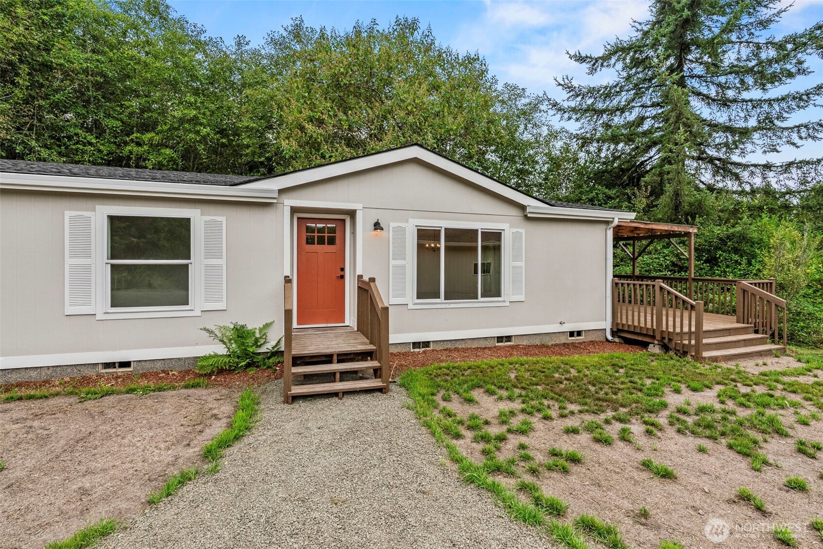 186 Elochoman Valley Road Cathlamet, WA 98612 - Photo 4 of 30 Gallery Image 4