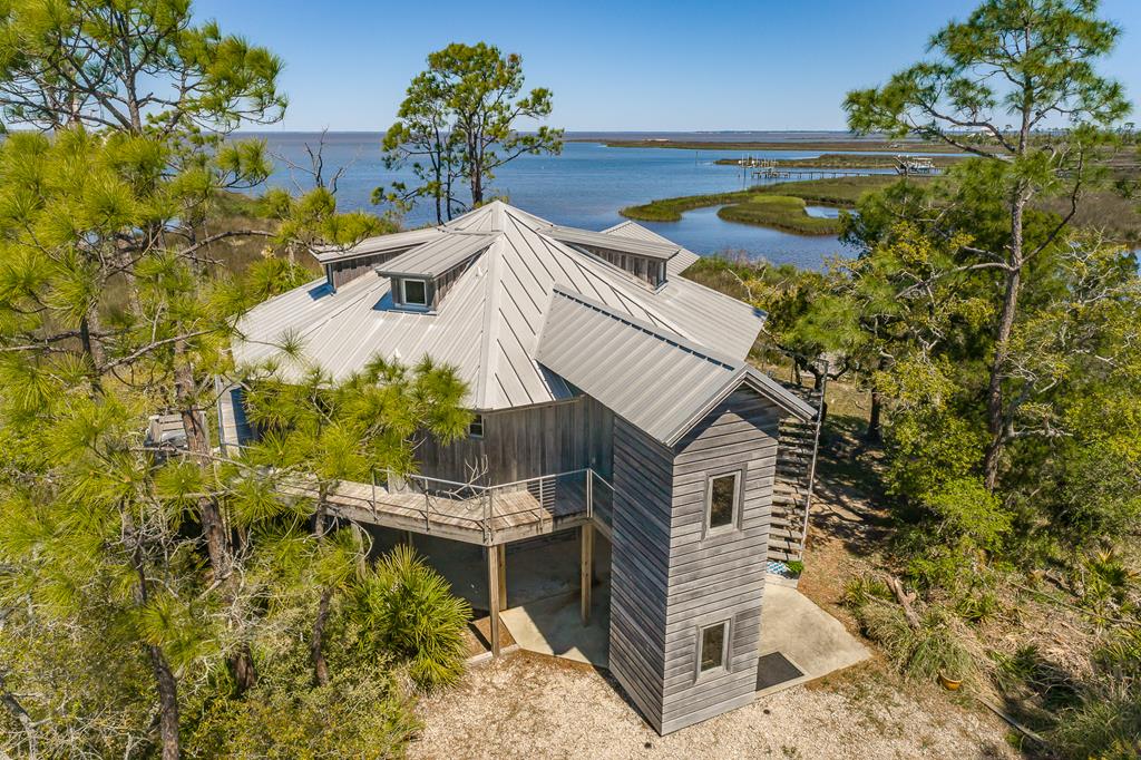 1719 Kingfisher Road St. George Island, FL 32328 - Photo 40 of 41