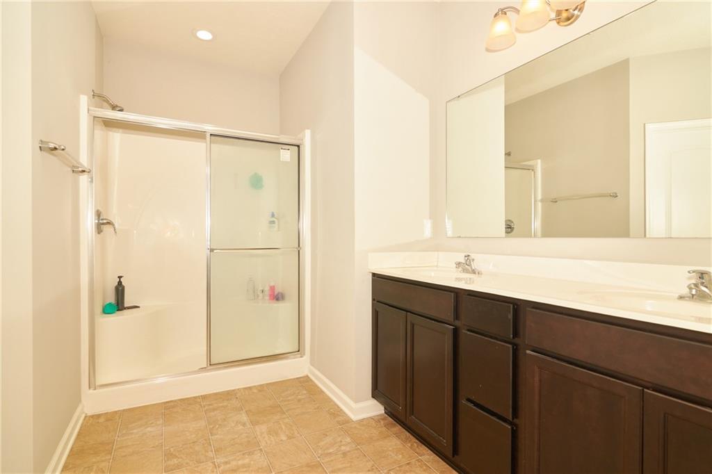 2565 Winterhawk Road Greenwood, IN 46143 - Photo 15 of 23 Gallery Image 15