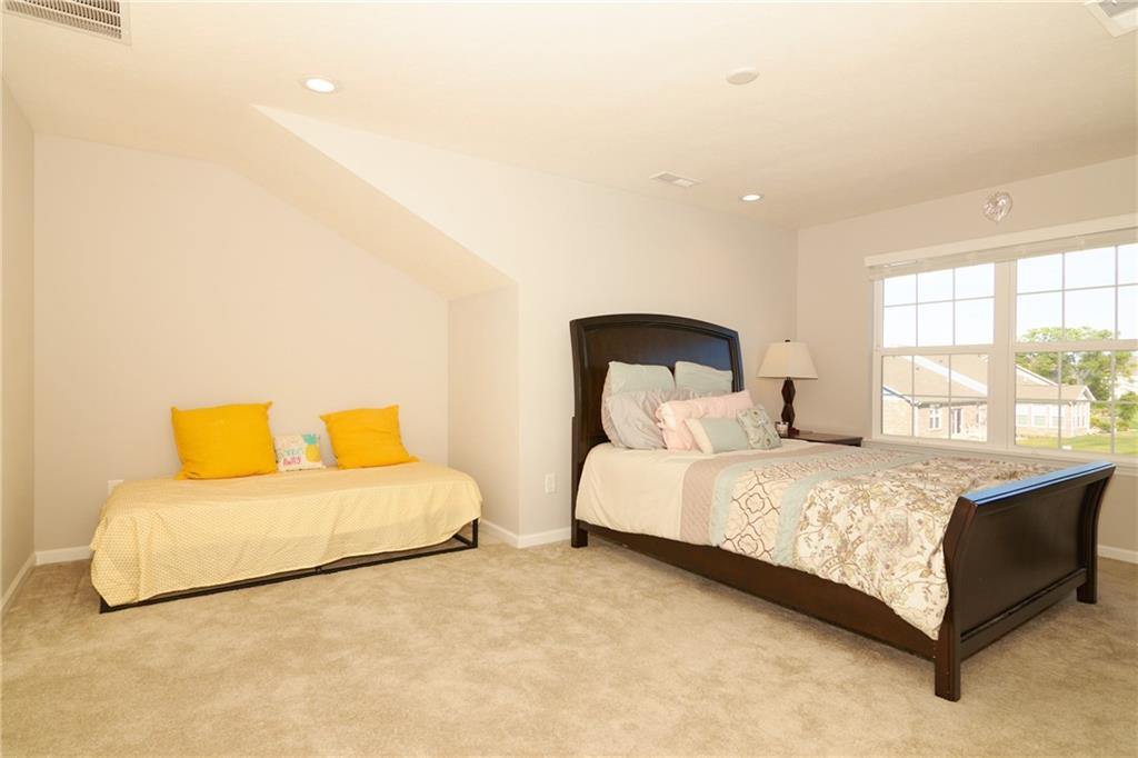 2565 Winterhawk Road Greenwood, IN 46143 - Photo 16 of 23 Gallery Image 16