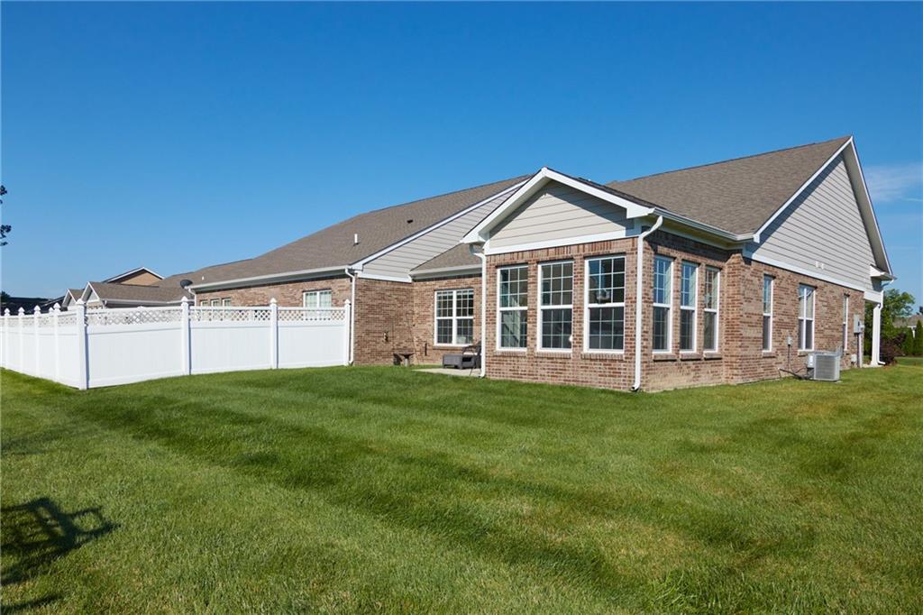 2565 Winterhawk Road Greenwood, IN 46143 - Photo 22 of 23 Gallery Image 22
