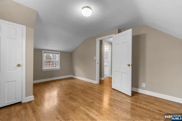 $1,900 | 182 Woodland Avenue, Unit 2, Verona, NJ 07044