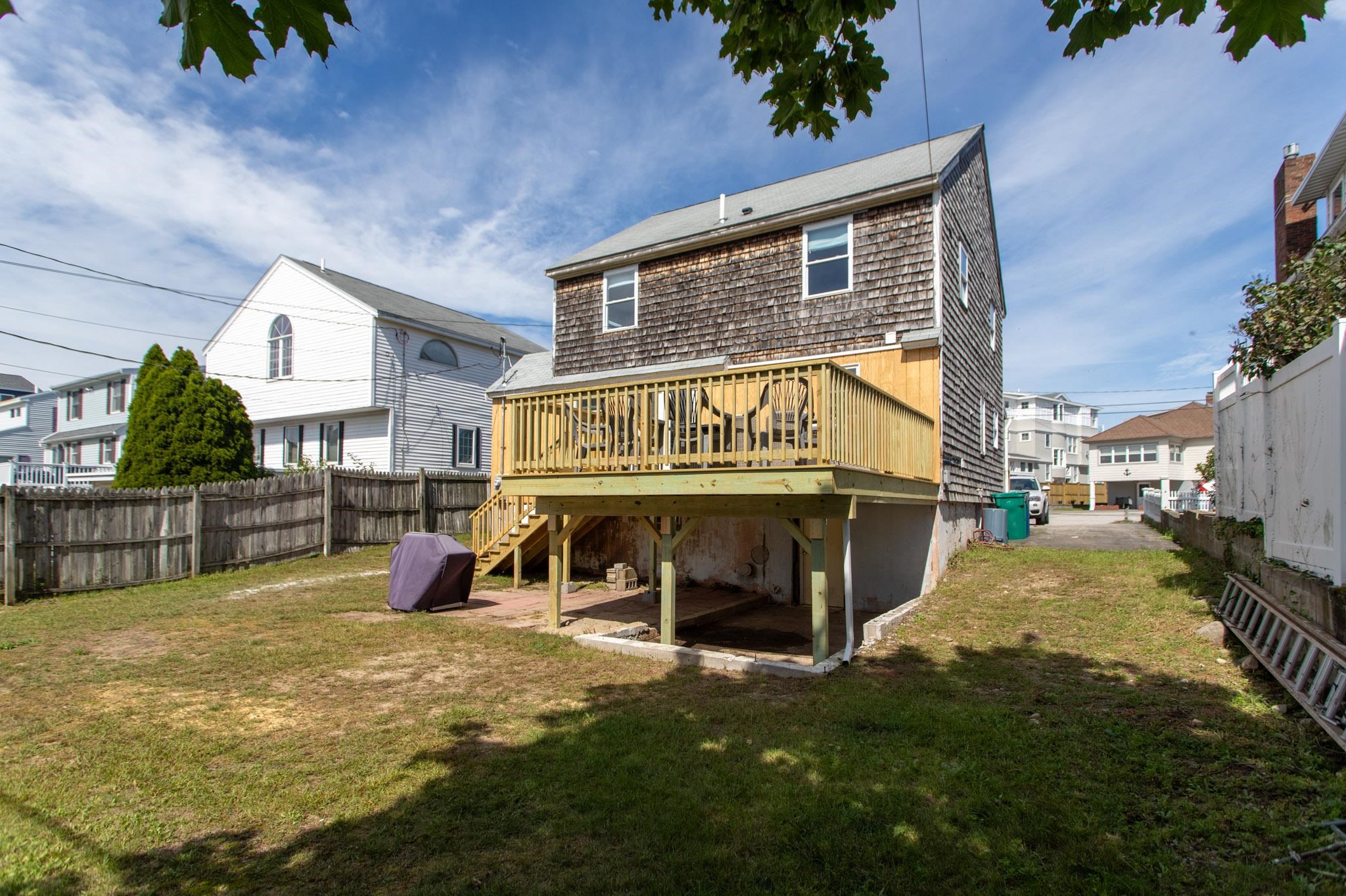 60 Plymouth Street Hampton, NH 03874 - Photo 3 of 18