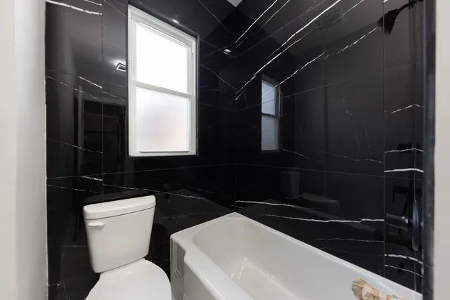 $500,000 | 416 Buell Avenue, Joliet, IL 60435