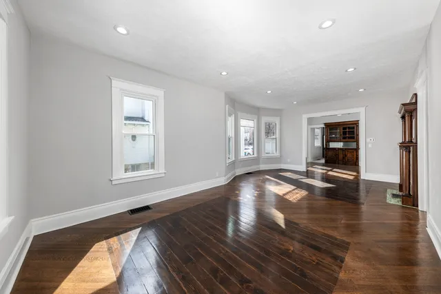 $500,000 | 416 Buell Avenue, Joliet, IL 60435