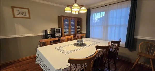 $265,000 | 64 Twin Oak Drive, Gates, NY 14606