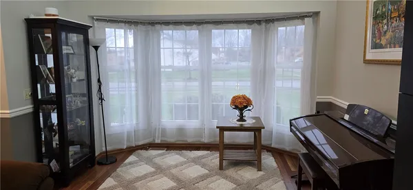 $265,000 | 64 Twin Oak Drive, Gates, NY 14606