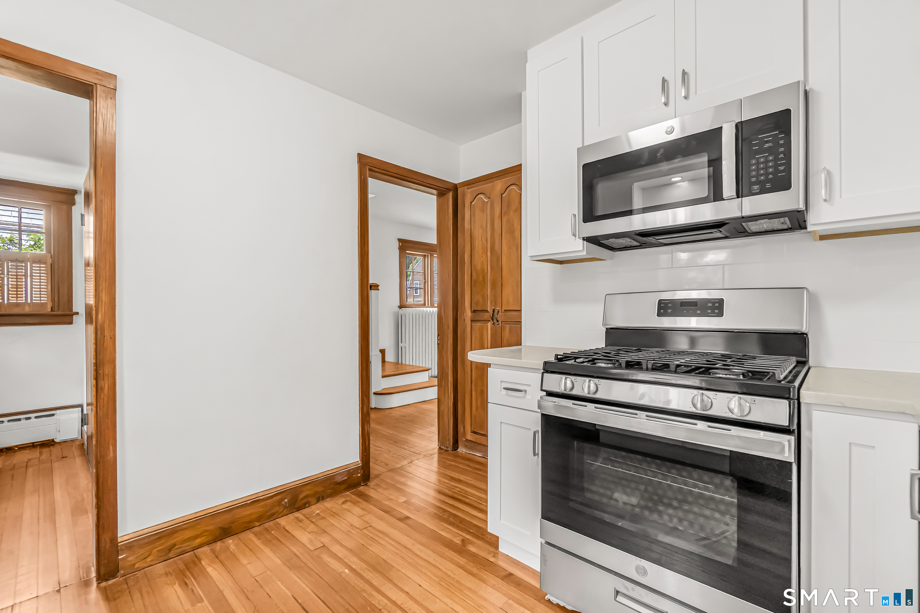88 Coniston Avenue Waterbury, CT 06708 - Photo 11 of 39