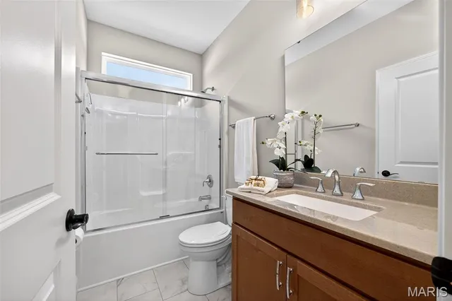 $620,000 | 127 Columbia Mdws Lane, O'Fallon, MO 63366