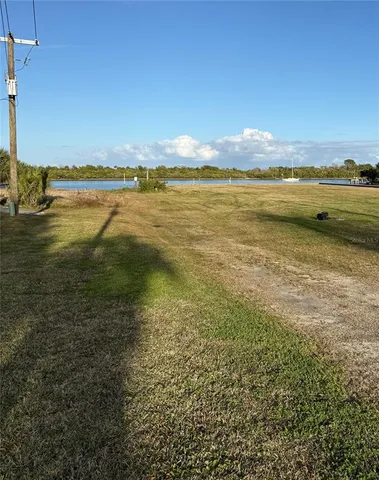 $259,000 | 1924 South Riverside Drive, Edgewater, FL 32141