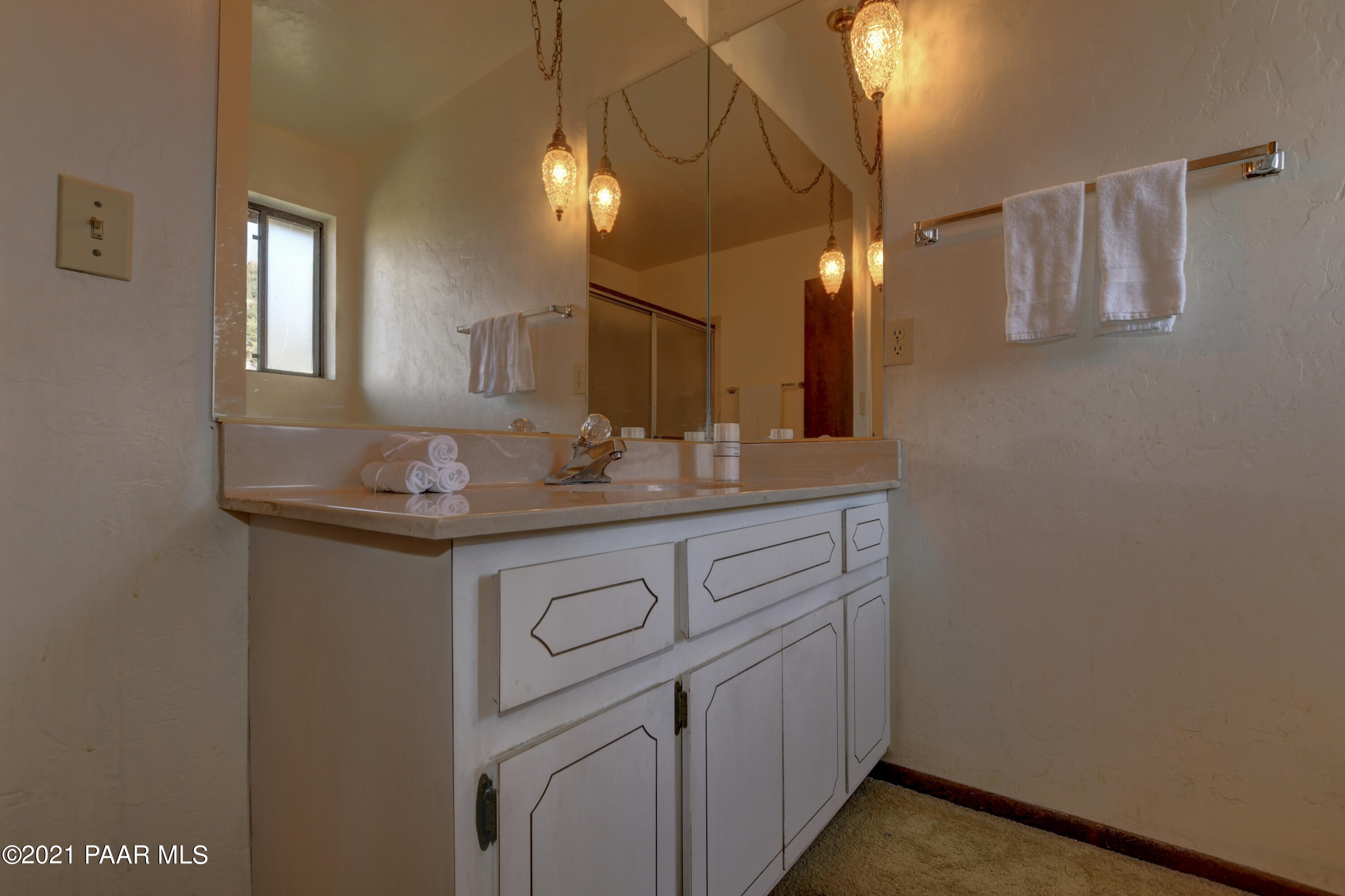 2016 Forest Hills Road Prescott, AZ 86303 - Photo 26 of 30 Bath 2 - Vanity
