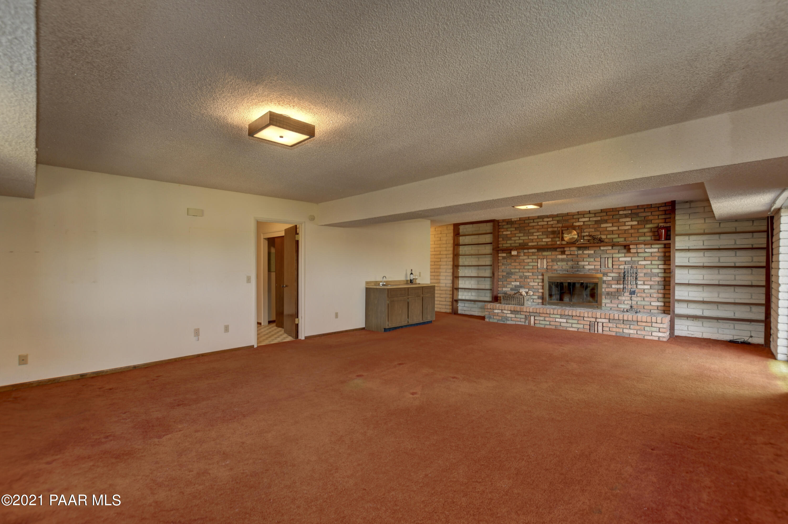 2016 Forest Hills Road Prescott, AZ 86303 - Photo 8 of 30 Family Room