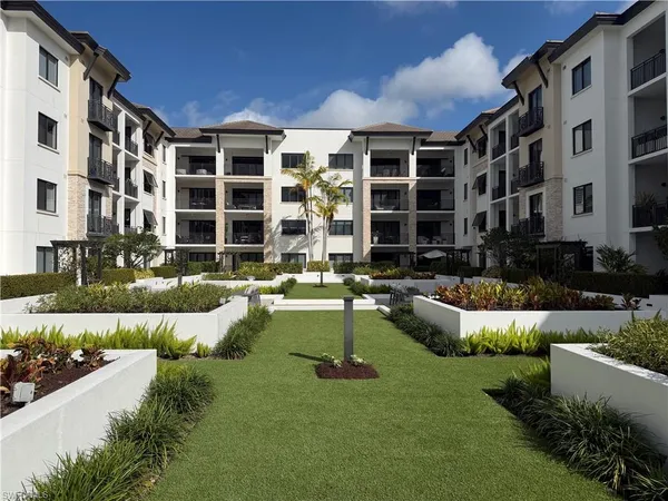 $1,599,000 | 1135 3rd Avenue South, Unit 403, Naples, FL 34102