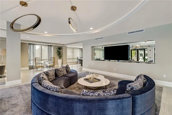 $1,599,000 | 1135 3rd Avenue South, Unit 403, Naples, FL 34102