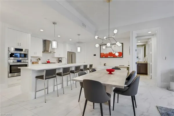 $1,599,000 | 1135 3rd Avenue South, Unit 403, Naples, FL 34102