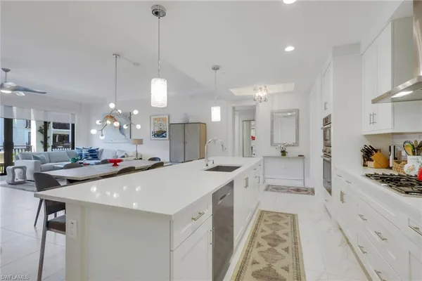 $1,599,000 | 1135 3rd Avenue South, Unit 403, Naples, FL 34102