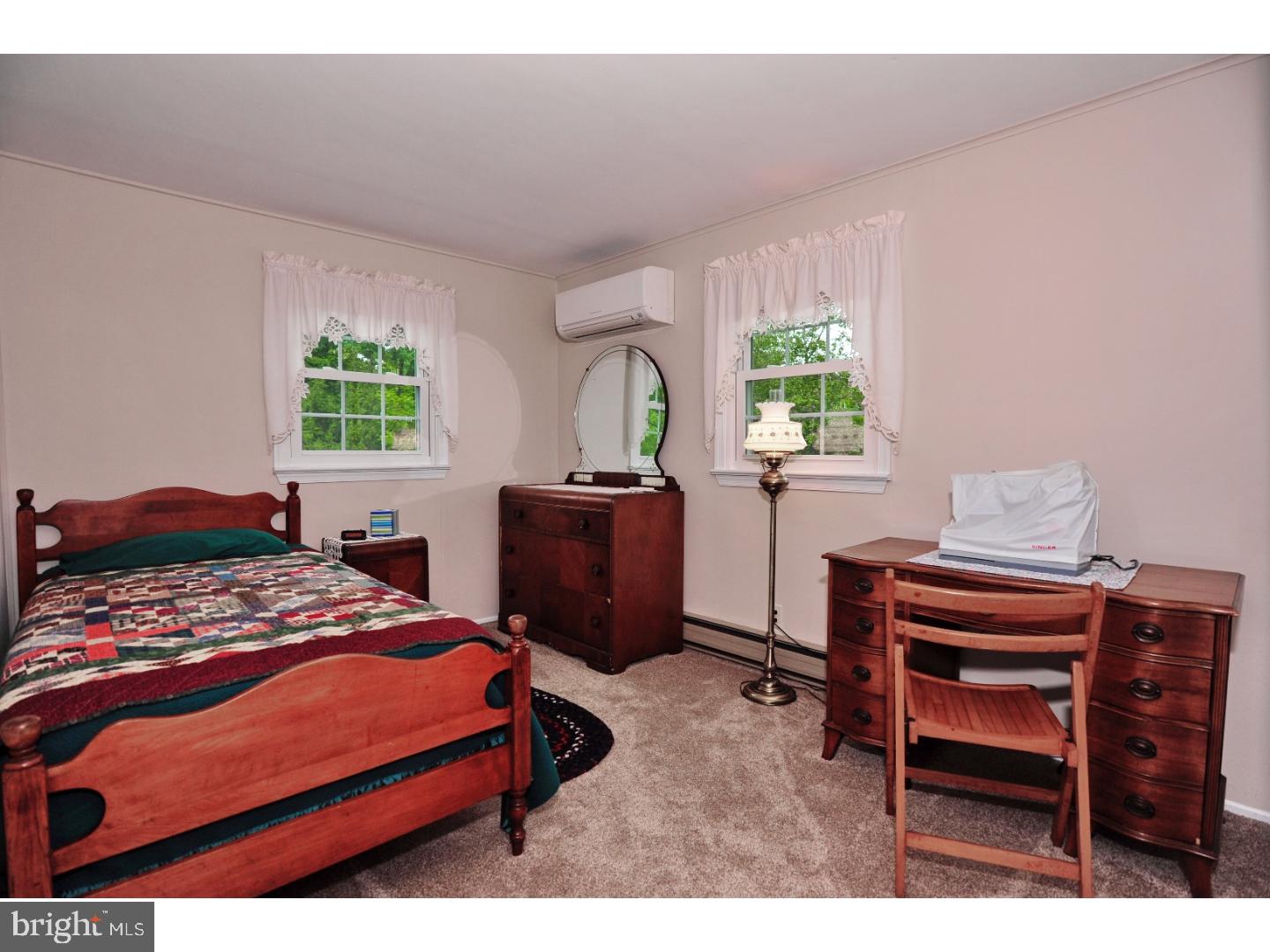 909 Ridge Road Telford, PA 18969 - Photo 18 of 25 Bedroom 3