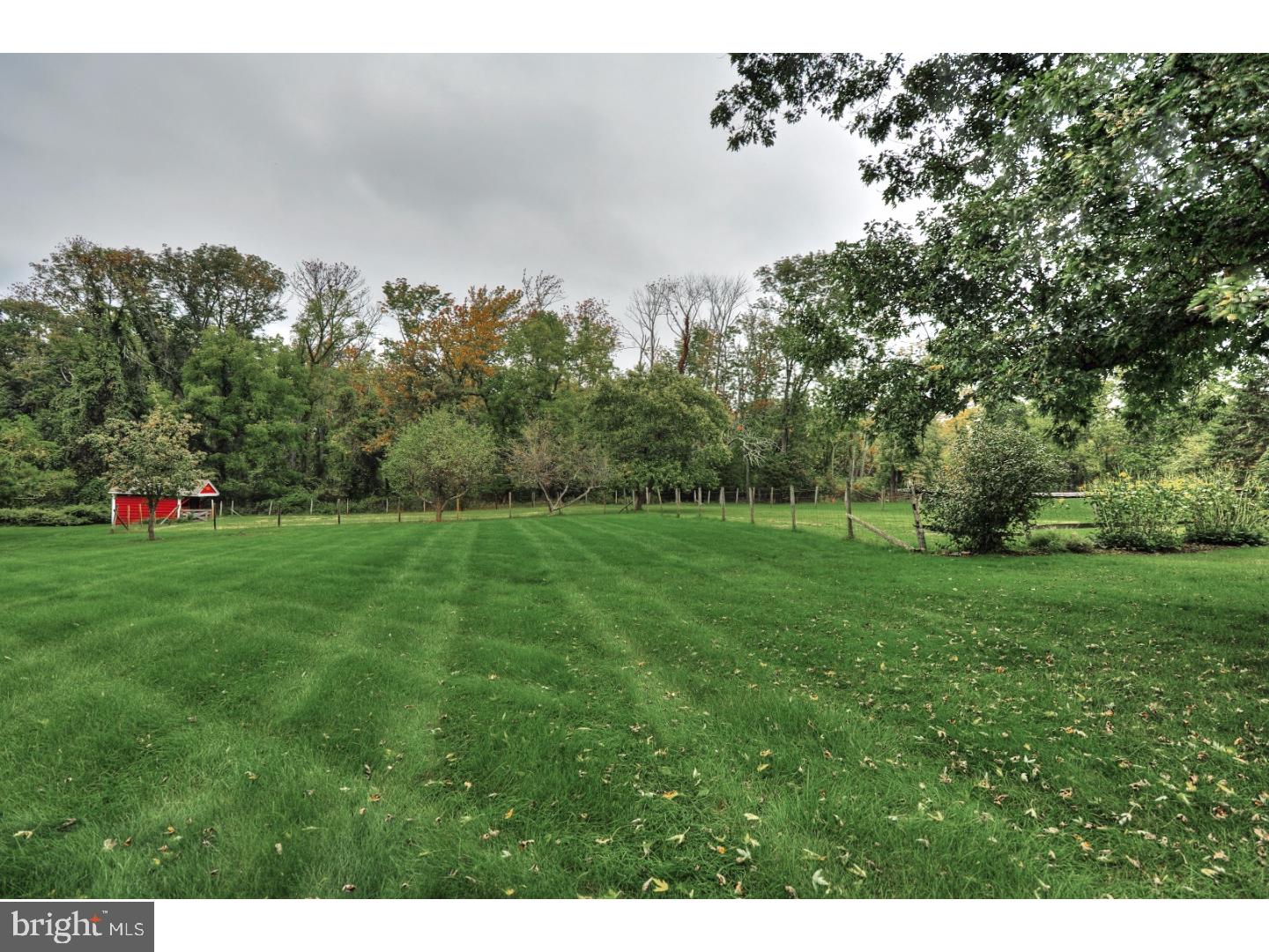 909 Ridge Road Telford, PA 18969 - Photo 24 of 25 Back Yard