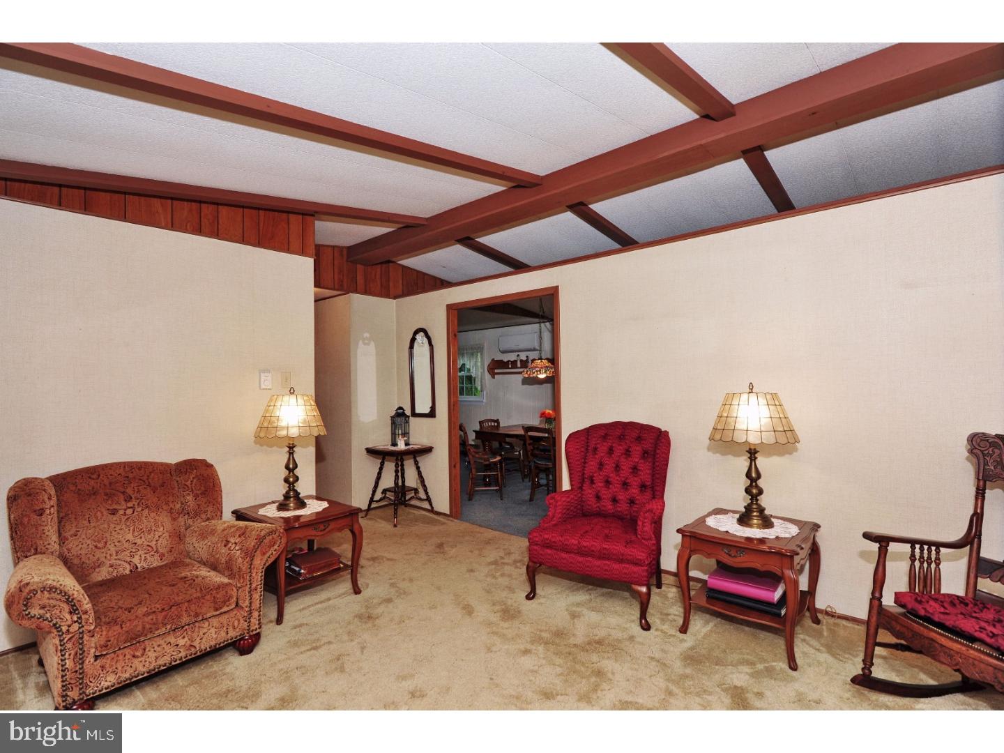 909 Ridge Road Telford, PA 18969 - Photo 10 of 25 Living Room