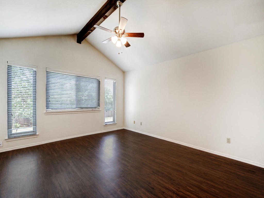 6521 Hart Lane Austin, TX 78731 - Photo 11 of 19