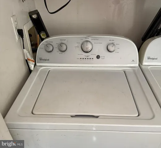 a close view of sink