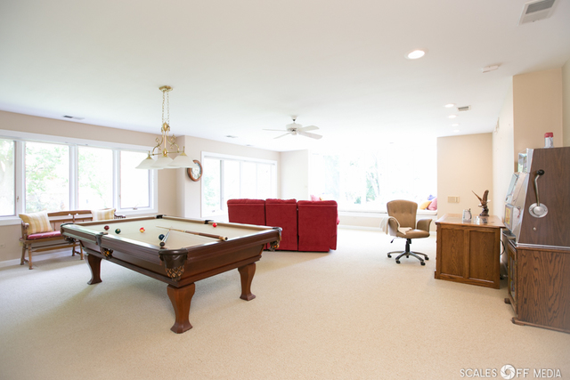 2211 Banbury Road Inverness, IL 60067 - Photo 32 of 48
