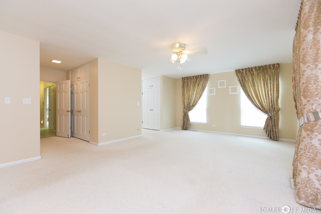 2211 Banbury Road Inverness, IL 60067 - Photo 7 of 48