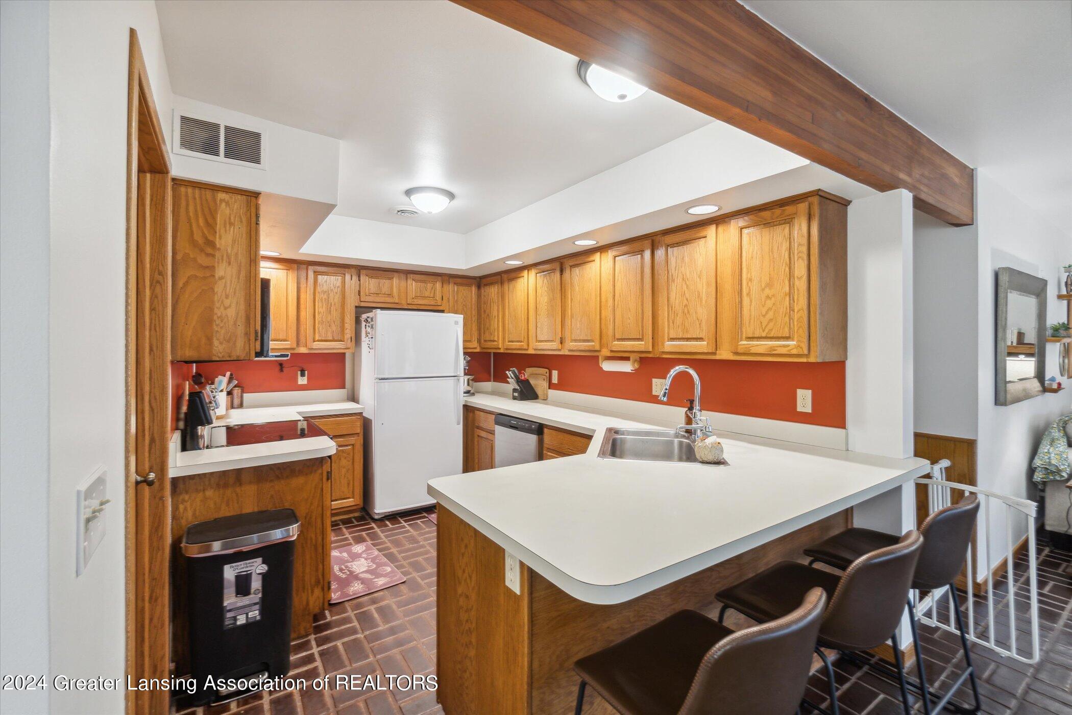12684 Upton Road Bath, MI 48808 - Photo 14 of 68 14-12684-Upton-Rd-Bath-Twp-MI-48808-Wind