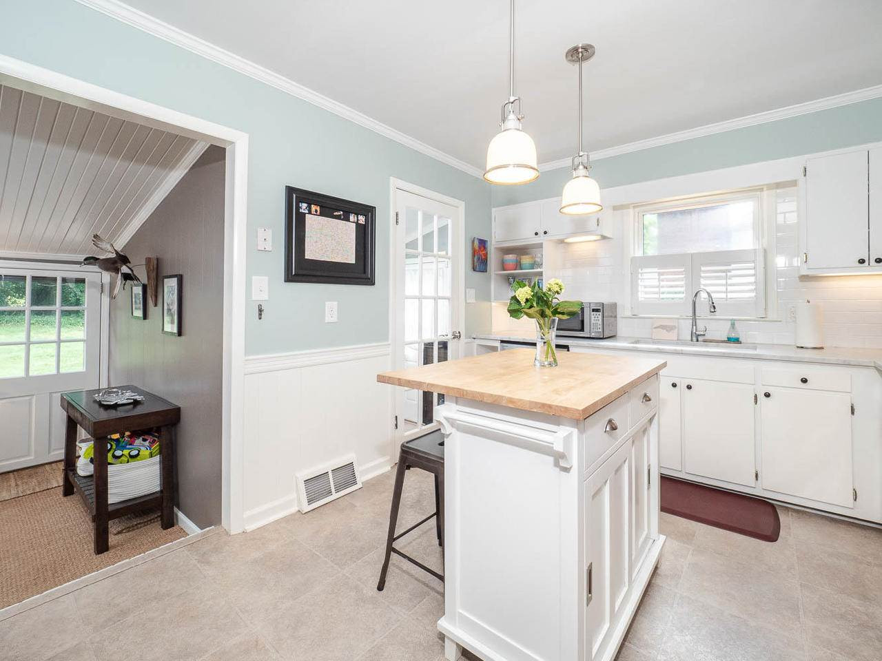 309 Latimer Road Raleigh, NC 27609 - Photo 9 of 28 Photo 9