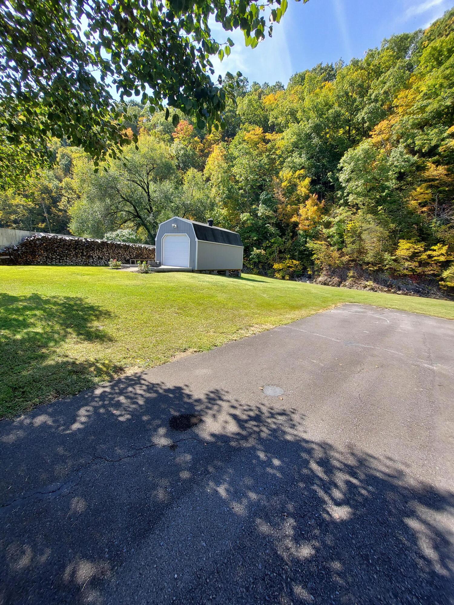 116 Journey's End Road Elizabethton, TN 37643 - Photo 35 of 42 20221007_135121