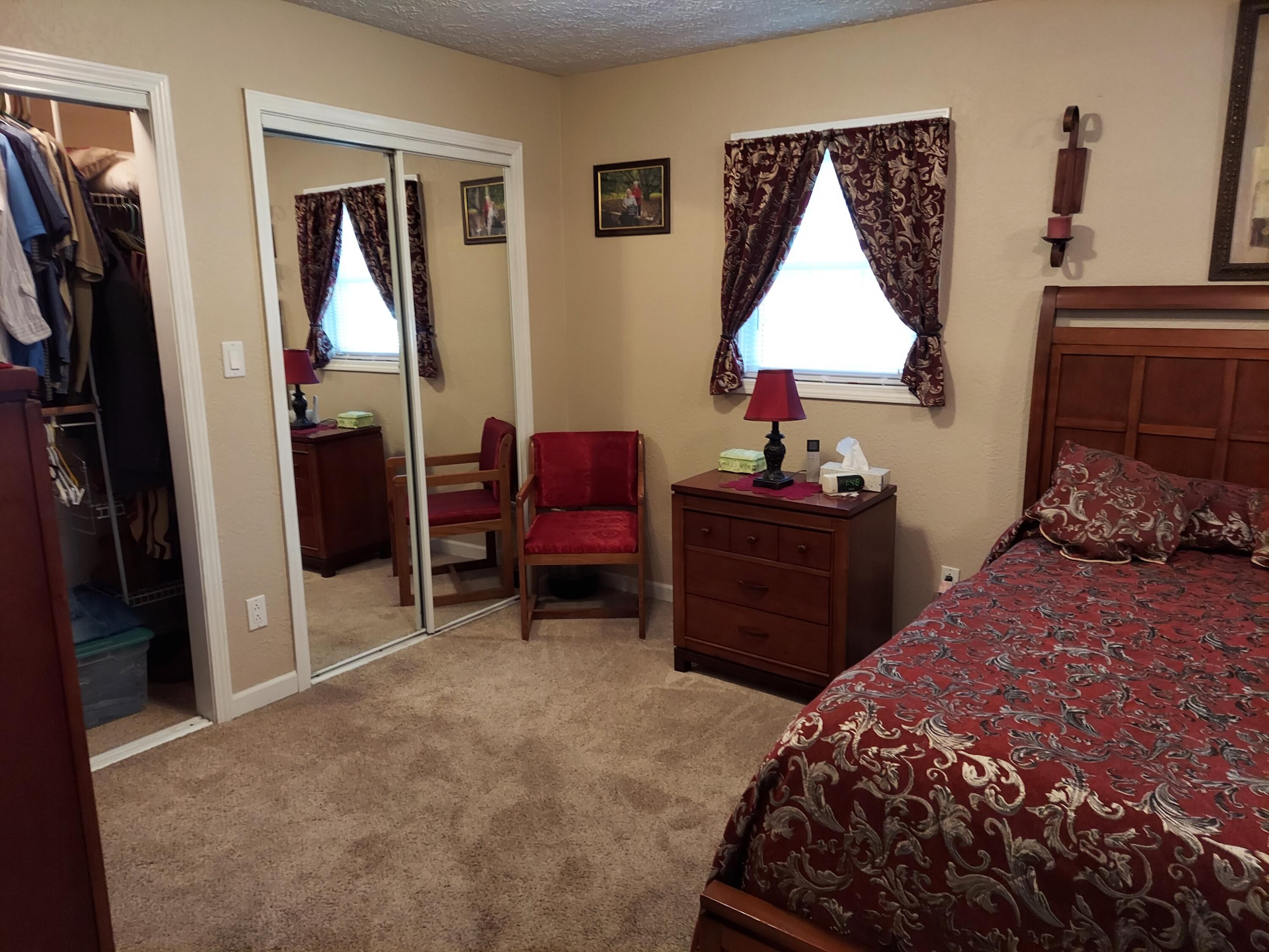116 Journey's End Road Elizabethton, TN 37643 - Photo 7 of 42 20221007_134702