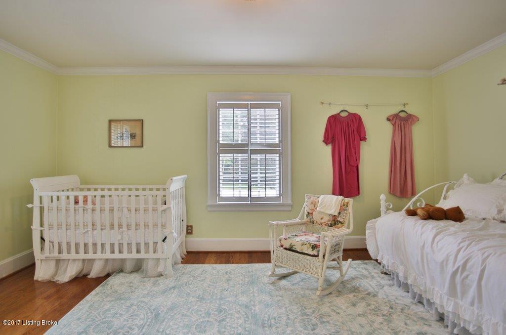 11100 Ridge Road Anchorage, KY 40223 - Photo 34 of 50 There's ample room in each secondary bedroom.