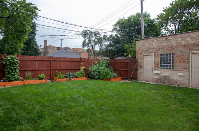 Undisclosed Address Oak Park, IL 60302 - Photo 18 of 18 a view of a back yard of the house