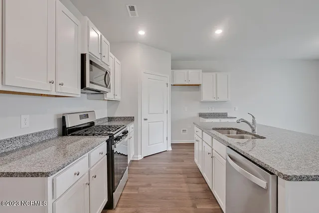 $389,999 | 5045 Roundhead Drive, Unit LOT 80, Leland, NC 28451