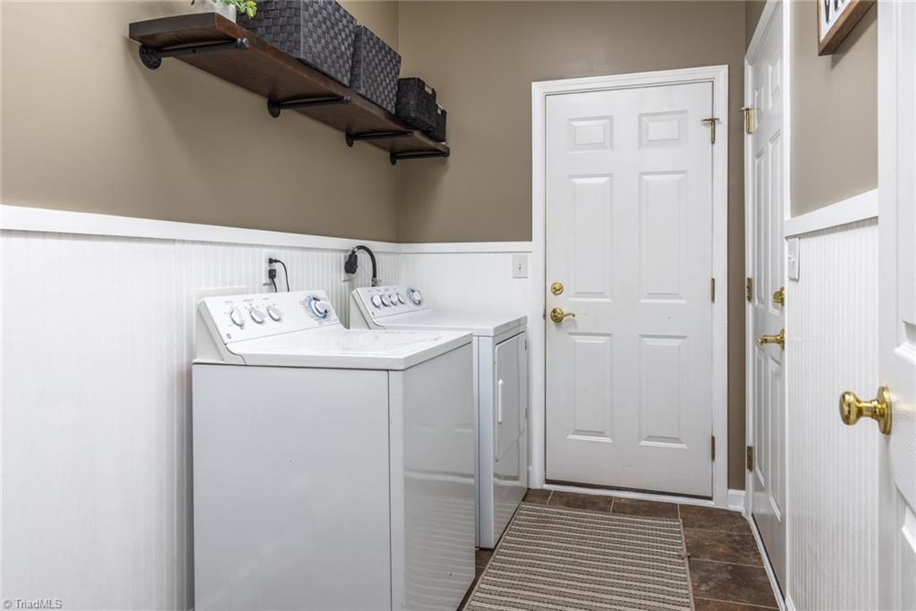 3716 Lexham Court High Point, NC 27265 - Photo 20 of 43 Gallery Image 20