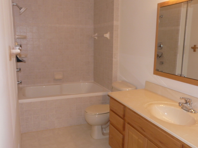 1276 Terra Road Traverse City, MI 49686 - Photo 12 of 15 1813503-11.JPG